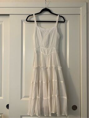 Vtg 70's Gunne Sax white micropleated sleeveless dress